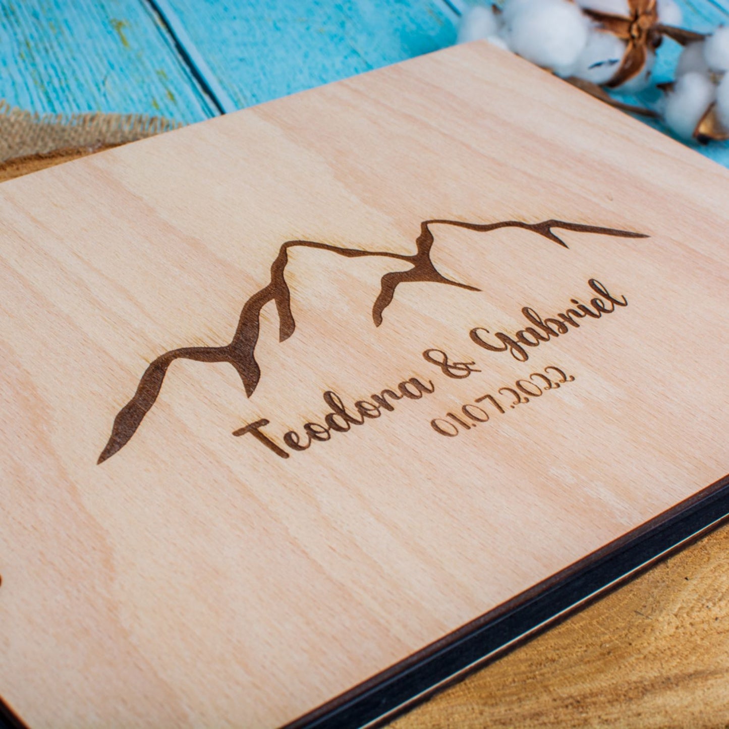 Album Foto GuestBook Nunta HH1591 Personalizat din lemn Munte 30 x 21