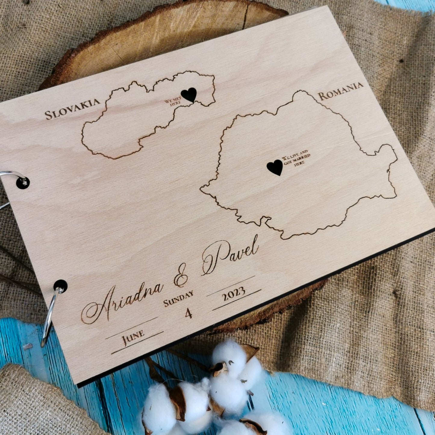 Album Foto GuestBook Nunta HH1644 Personalizat din lemn Locul Nasterii 30 x 21 cm