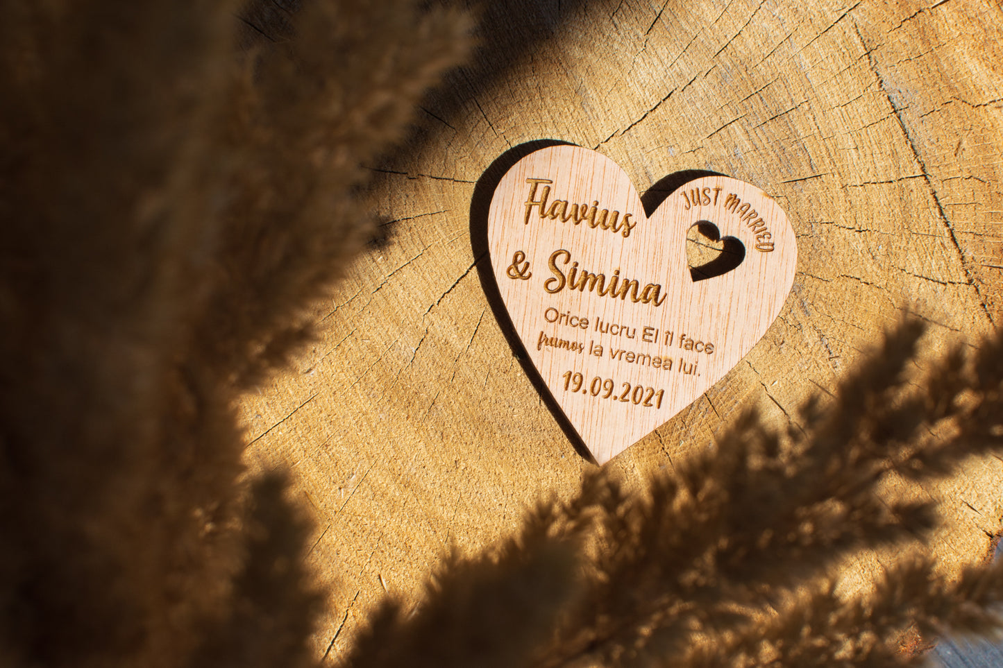 Set 10 bucati Marturie Aranjament HH6722 de masa Personalizata din lemn Nunta Just Married Proaspat Casatoriti Inima