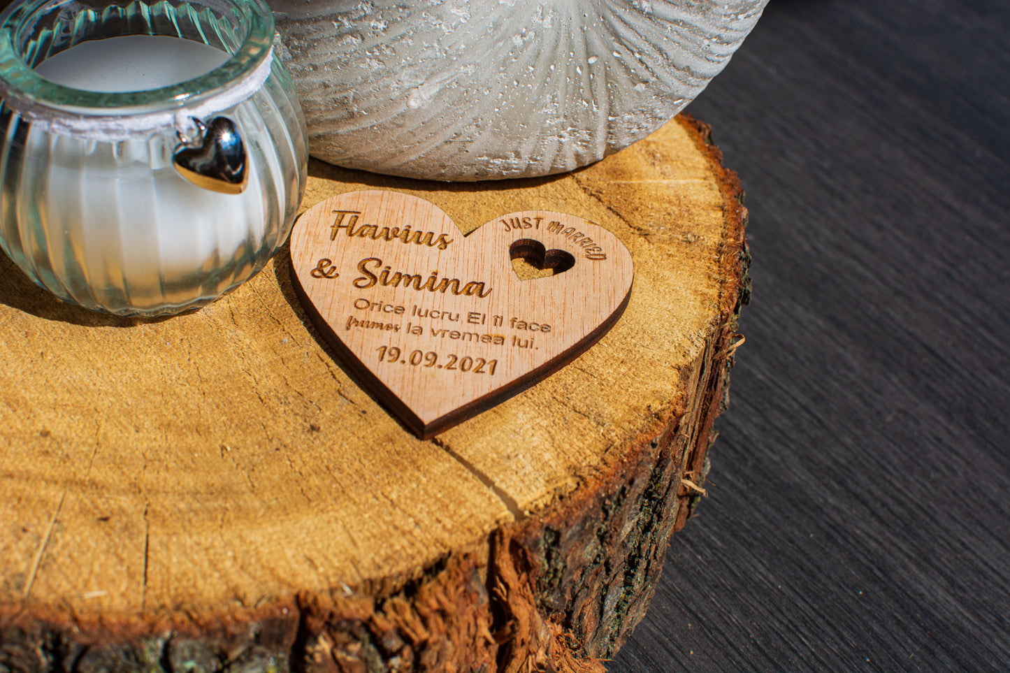 Set 10 bucati Marturie Aranjament HH6722 de masa Personalizata din lemn Nunta Just Married Proaspat Casatoriti Inima