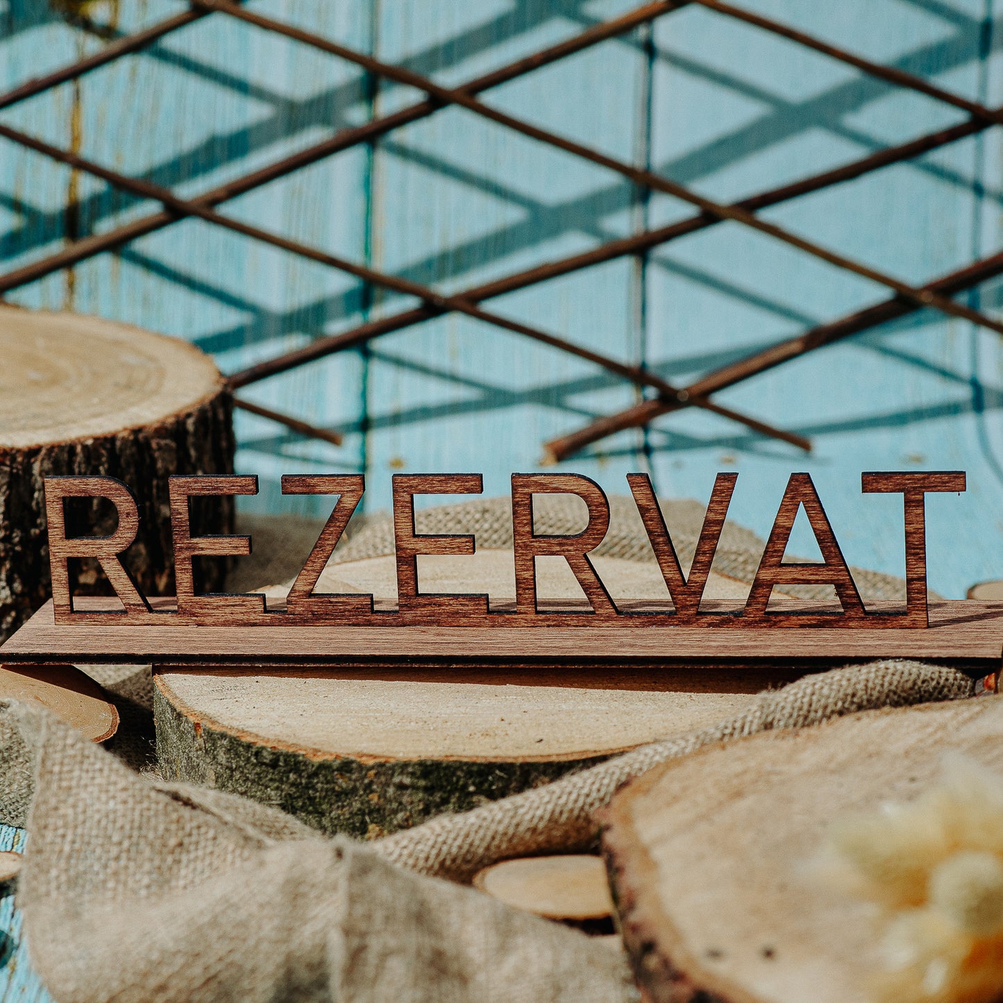 Semn de Masa cu textul Rezervat din lemn HH970 Personalizat 29x6 cm