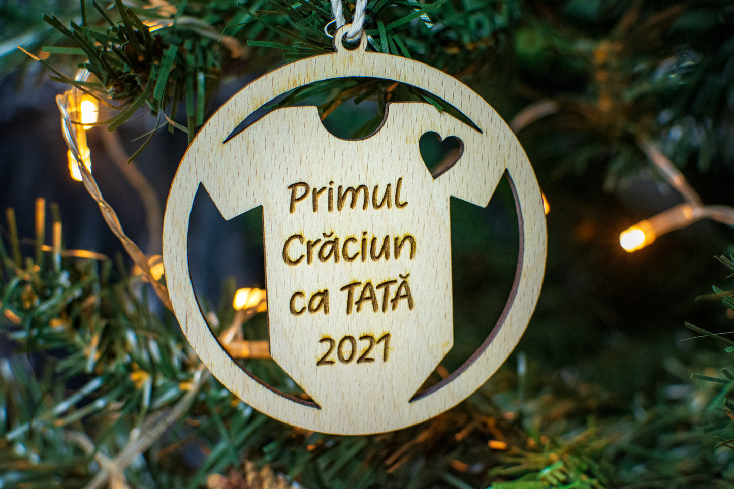Glob de Craciun HH904 din Lemn Model Primul Craciun ca tata