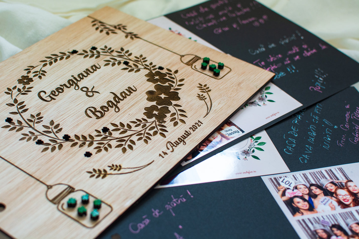 Album Foto de Nunta Personalizat din lemn GuestBook Felinar 30x21 cm