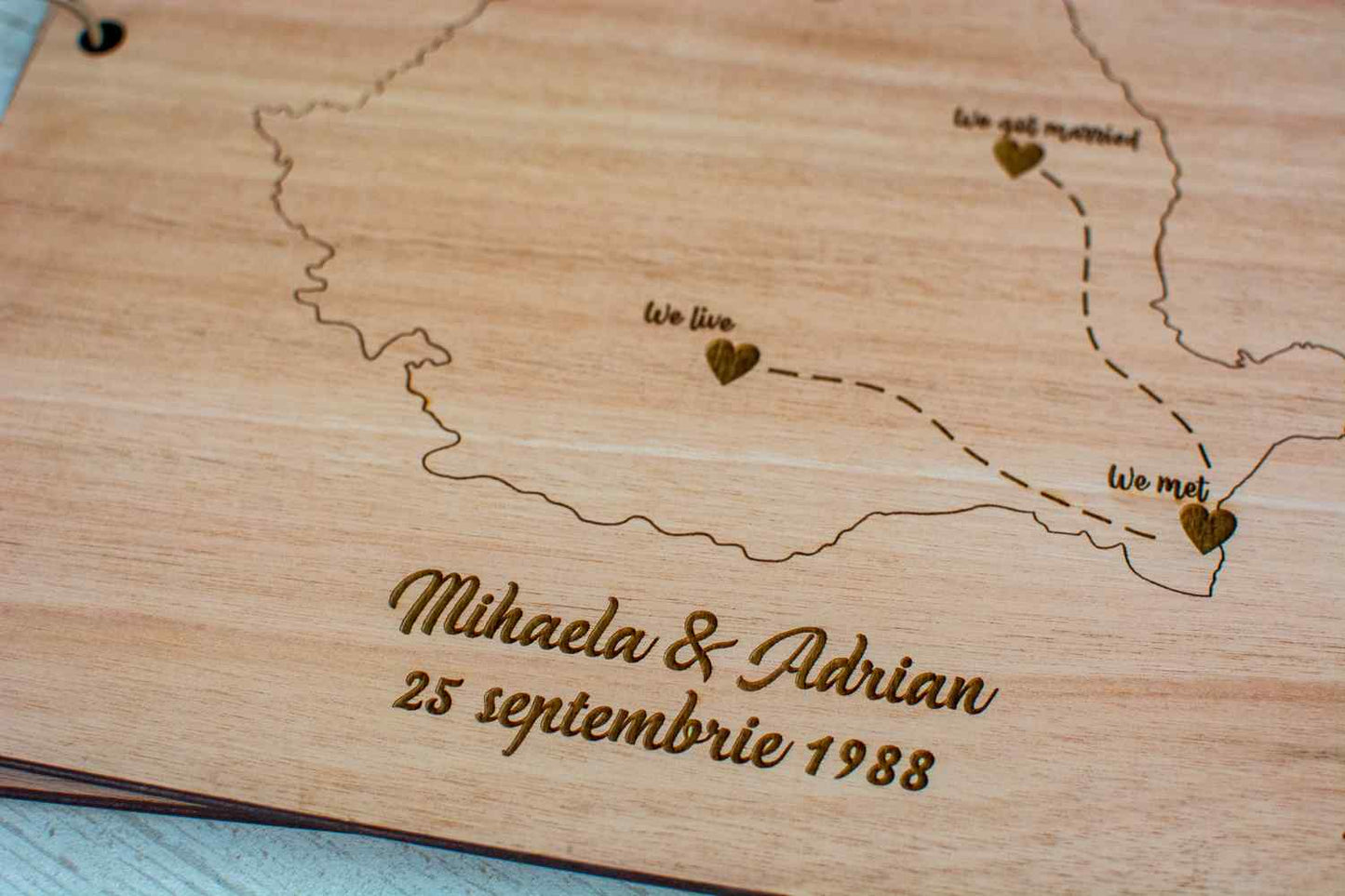 Album Foto A4 GuestBook de Nunta Personalizat HH826 din lemn Harta Romaniei