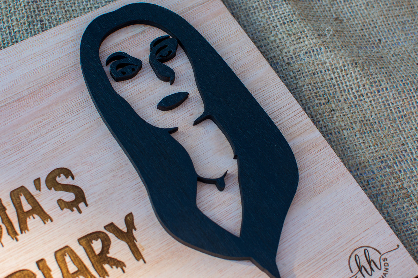 Album Foto de Nunta Personalizat din lemn GuestBook Morticia Addams 30x21 cm