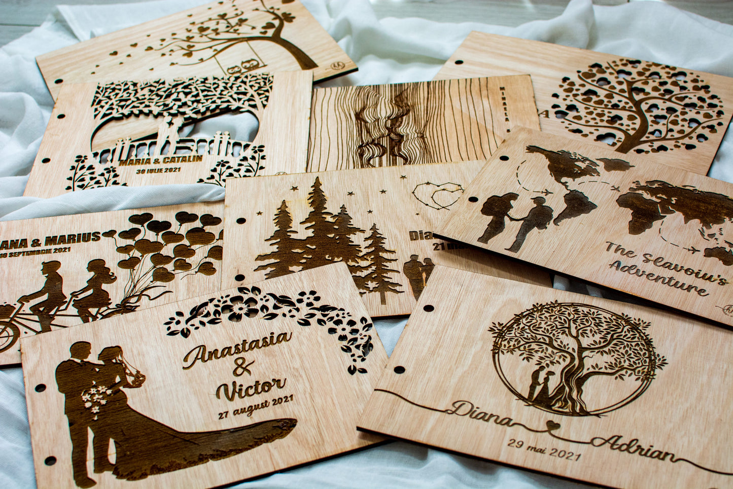Album Foto de Nunta Personalizat din lemn GuestBook, Indragostiti 30 cm x 21 cm