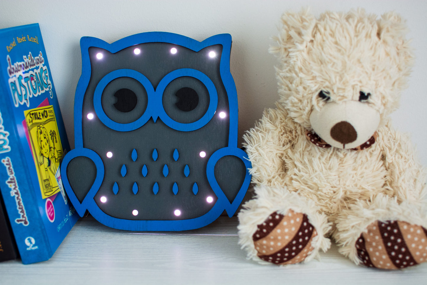 Lampa Personalizabila HandyHands din lemn Bufnita Inteleapta