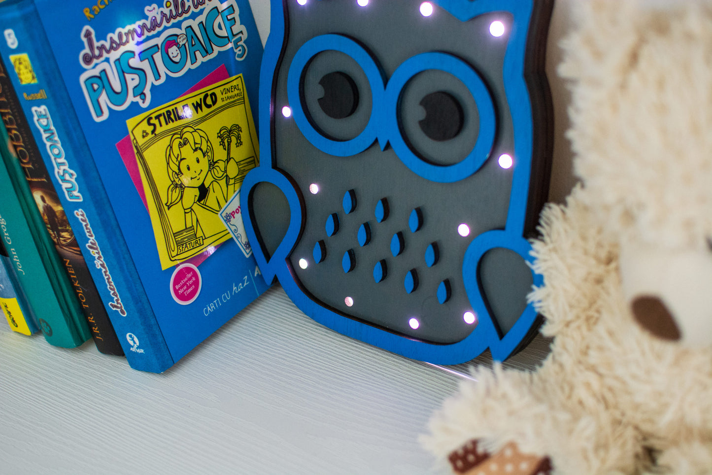 Lampa Personalizabila HandyHands din lemn Bufnita Inteleapta