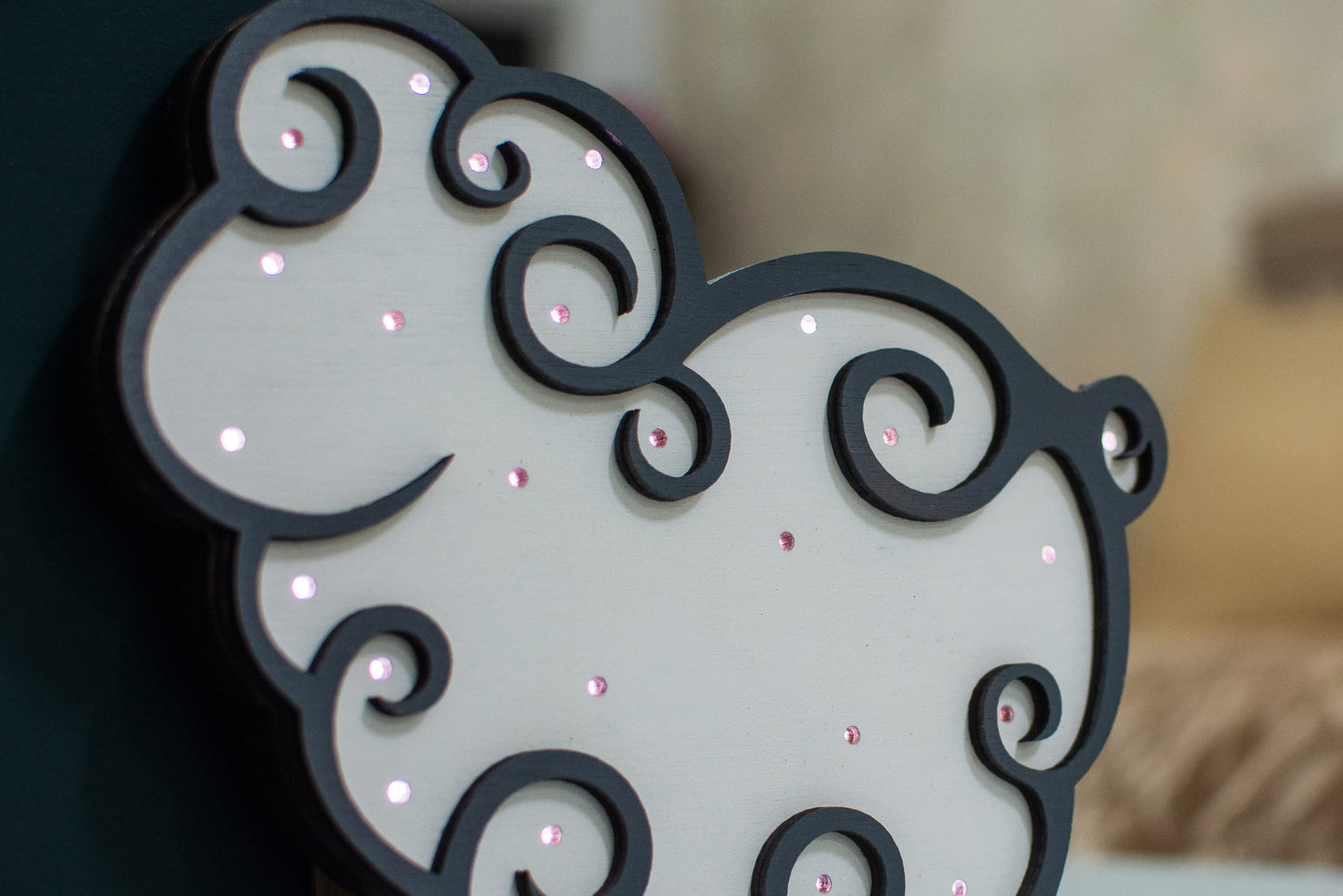 Lampa Personalizabila HandyHands din lemn Oita Buclucasa