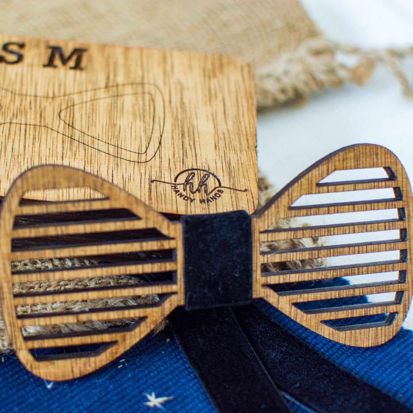 Papion din Lemn HH287, Handmade, in Cutie Premium Personalizata