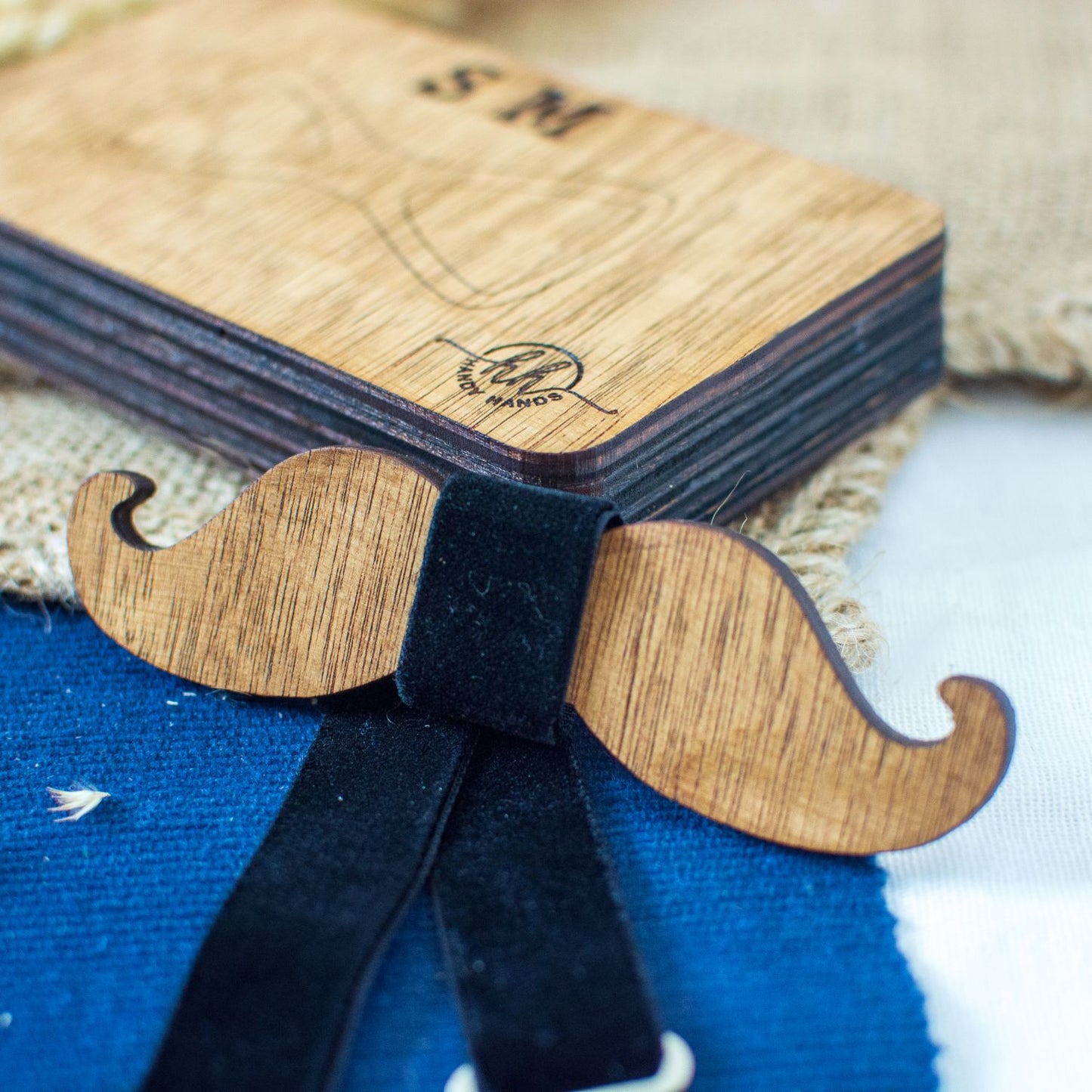 Papion din Lemn HH313, Handmade, in Cutie Premium Personalizata