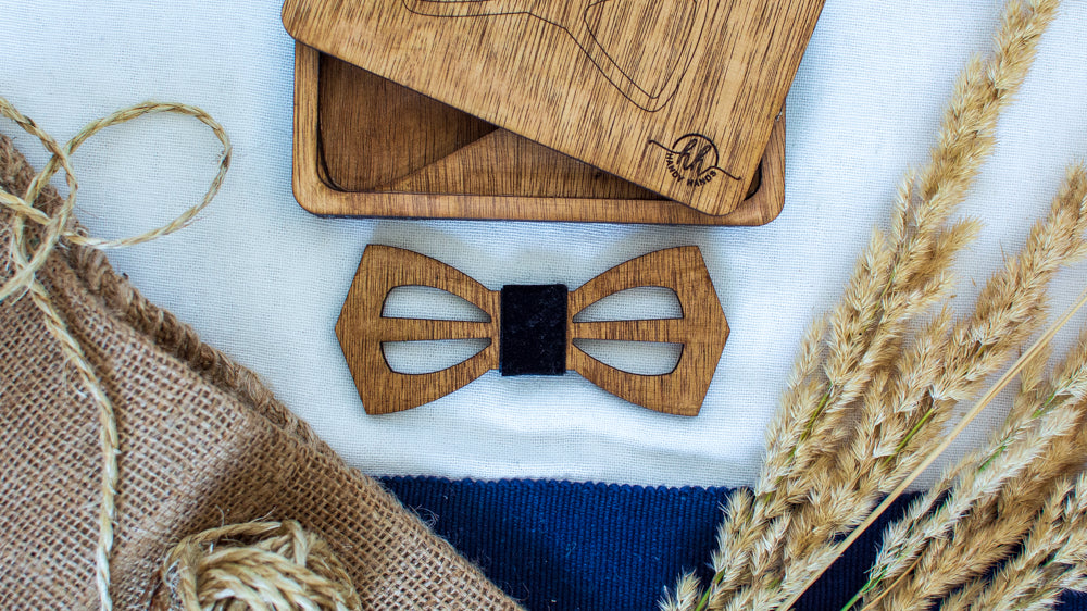 Papion din Lemn HH325, Handmade, in Cutie Premium Personalizata