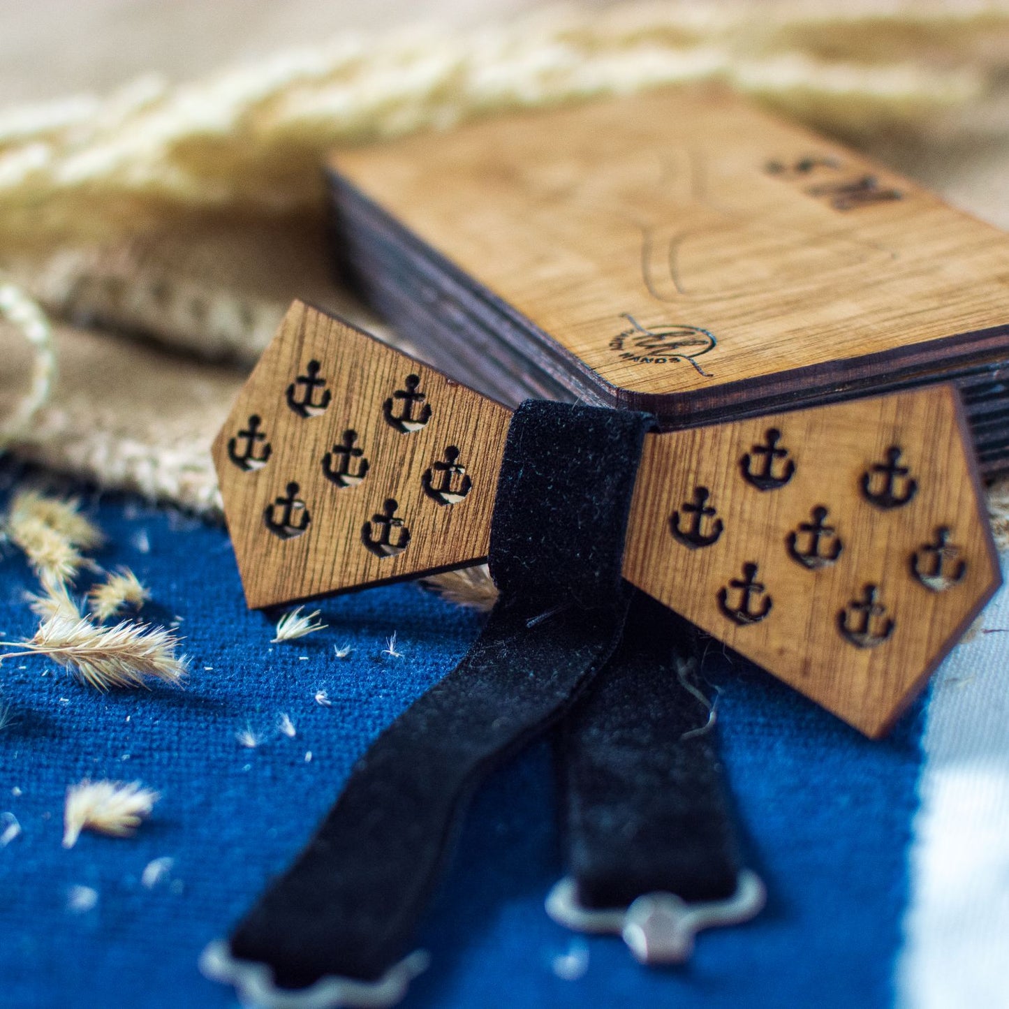 Papion din Lemn HH334, Handmade, in Cutie Premium Personalizata