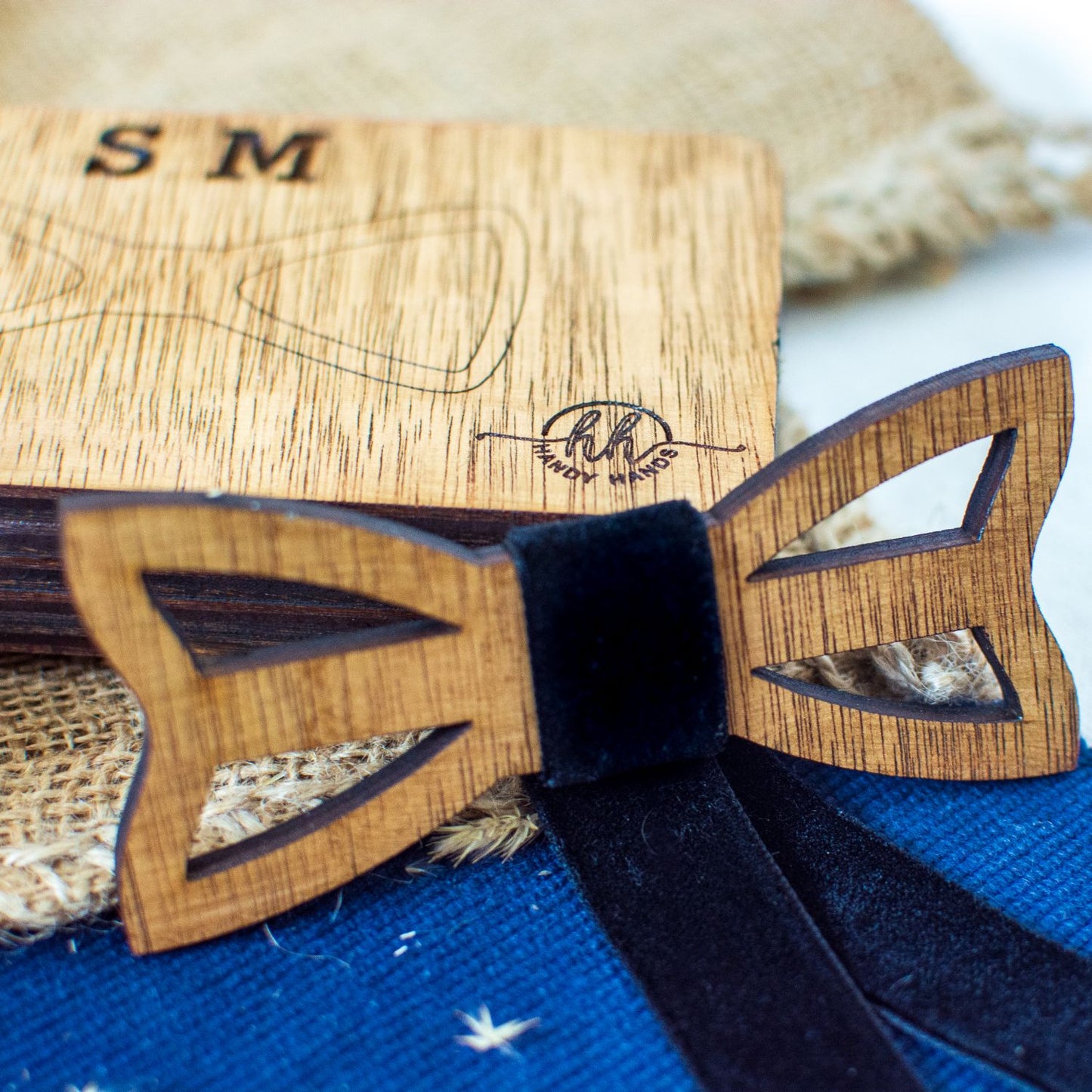 Papion din Lemn HH336, Handmade, in Cutie Premium Personalizata