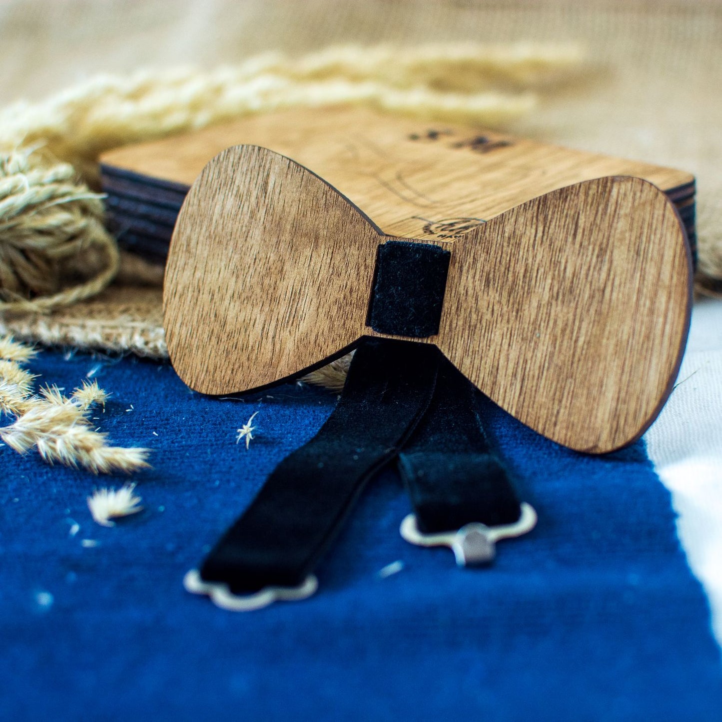 Papion din Lemn HH356, Handmade, in Cutie Premium Personalizata