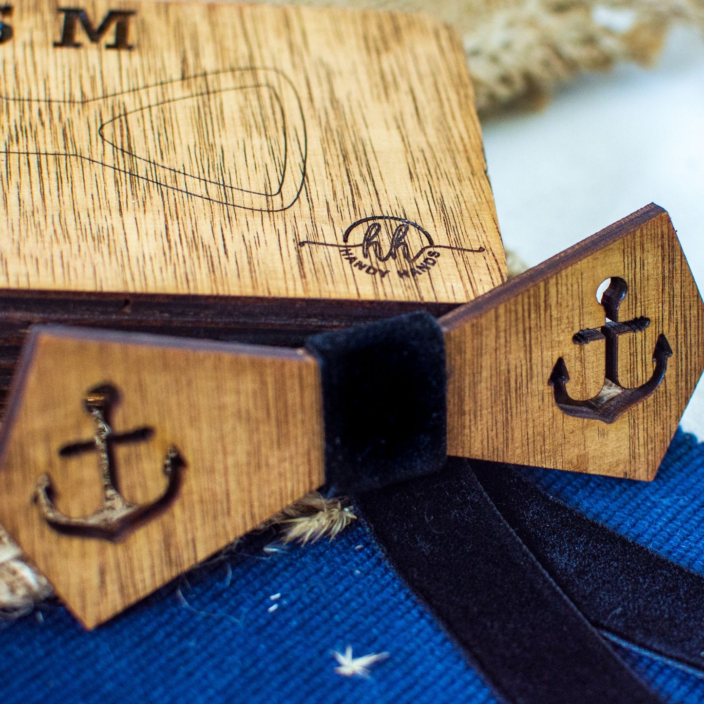 Papion din Lemn HH366, Handmade, in Cutie Premium Personalizata