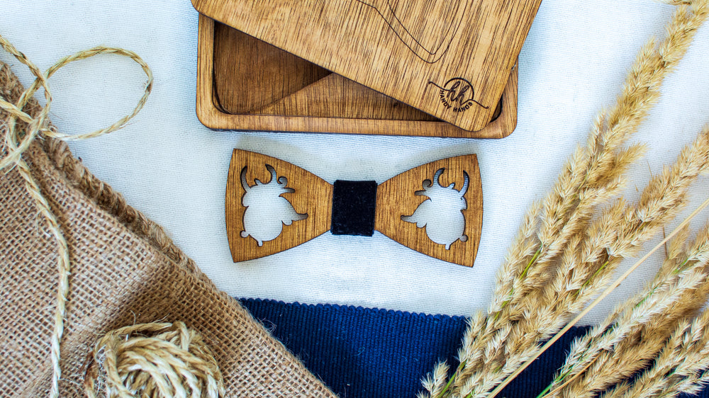 Papion din Lemn HH370, Handmade, in Cutie Premium Personalizata