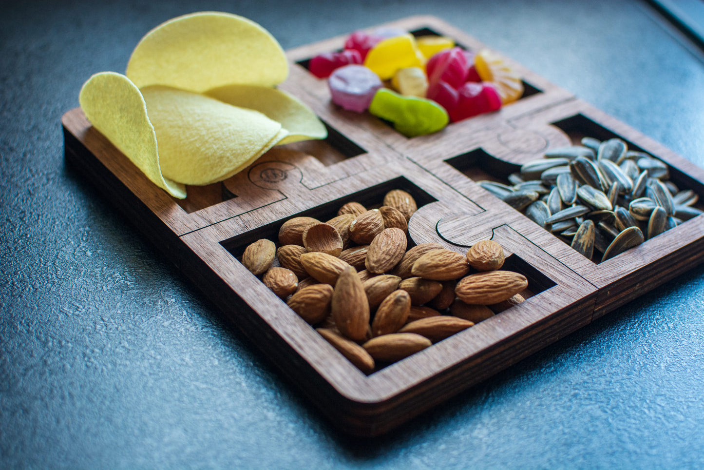 Platou de Servire Personalizabil din lemn Puzzle