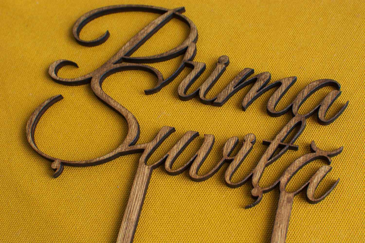 Topper Aniversare HH831 Prima Suvita Personalizat din lemn