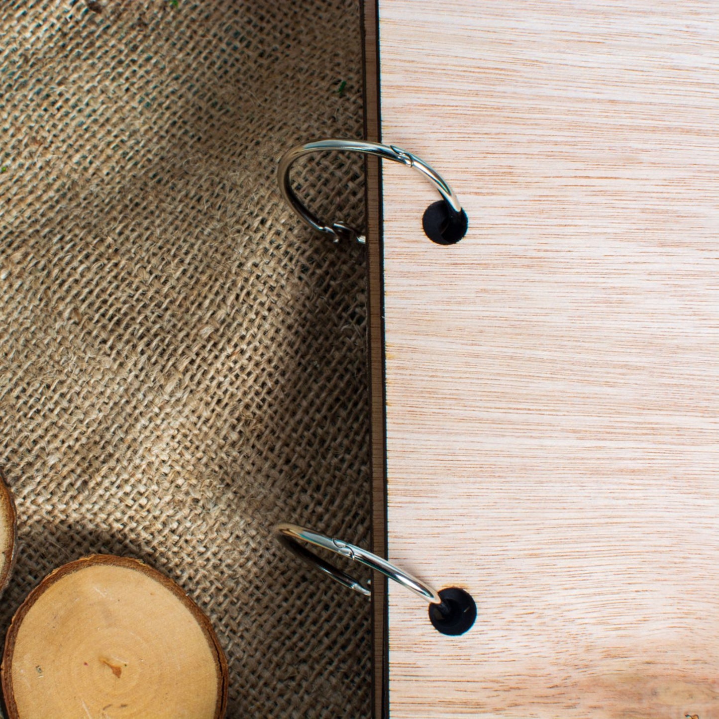 Album Foto GuestBook Nunta HH1589 Personalizat din lemn Inimi 30 x 21