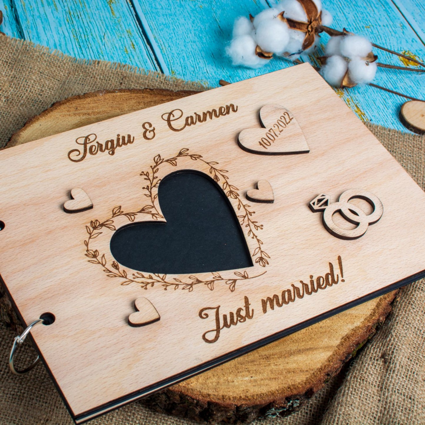 Album Foto GuestBook Nunta HH1589 Personalizat din lemn Inimi 30 x 21