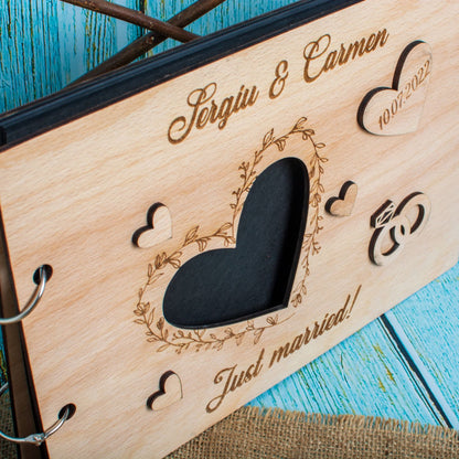 Album Foto GuestBook Nunta HH1589 Personalizat din lemn Inimi 30 x 21
