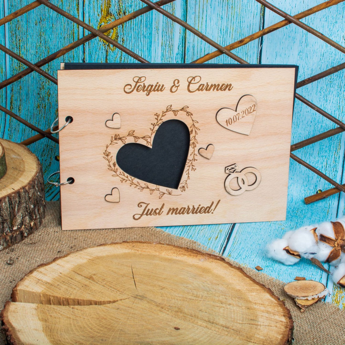 Album Foto GuestBook Nunta HH1589 Personalizat din lemn Inimi 30 x 21