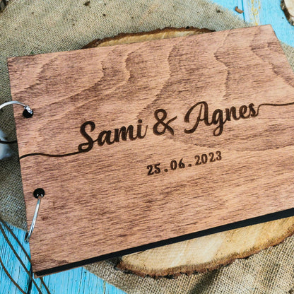 Album Foto GuestBook Nunta HH1639 Model Nume Personalizat din lemn 30 x 21 cm