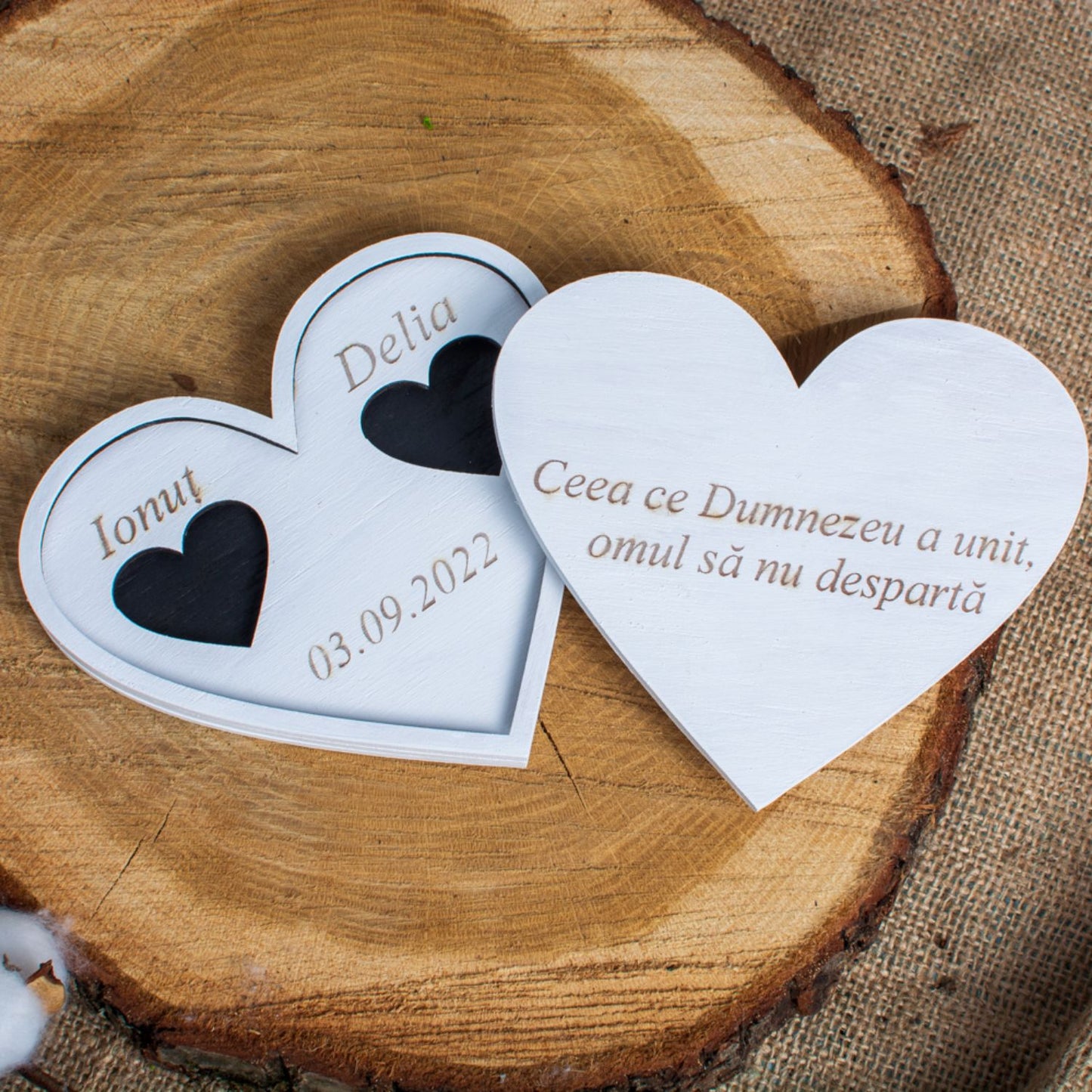 Cutie de Bijuterii Verighete Personalizata HH1602 din Lemn Alba Inima 14x12 cm