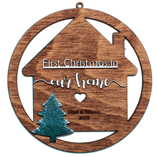 Glob de Craciun cu Nume Personalizat HH1626 din Lemn Model First Christmas Home