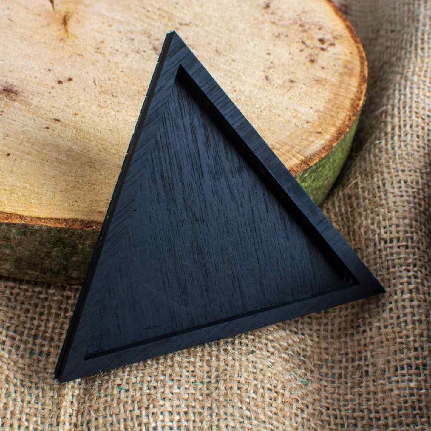 Decor Forma Triunghi Blank HH1512 din lemn pentru Licheni