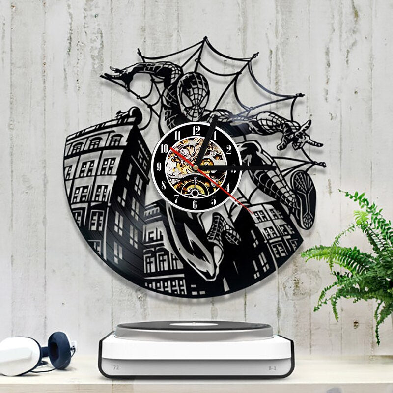Ceas Personalizabil de lemn decorativ Spiderman